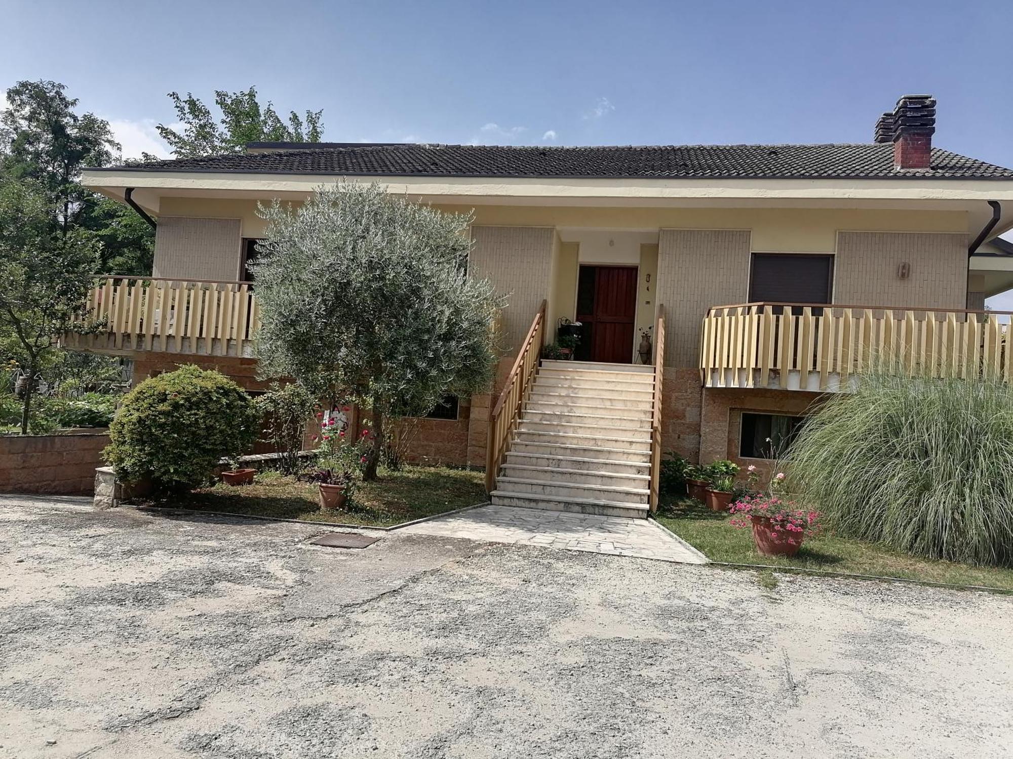 B&B Villaggio Sole Сулмона Екстериор снимка
