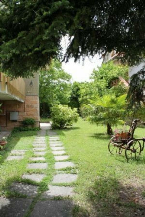 B&B Villaggio Sole Сулмона Екстериор снимка